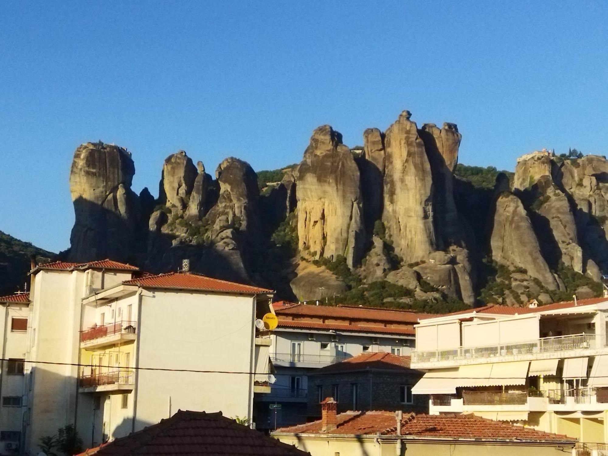 Апартаменты Giorgio House Meteora Калампака Номер фото