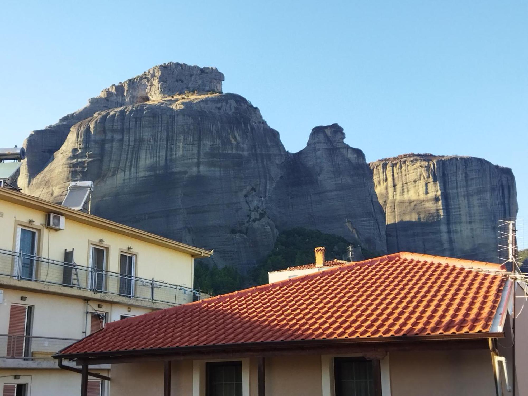 Апартаменты Giorgio House Meteora Калампака Экстерьер фото