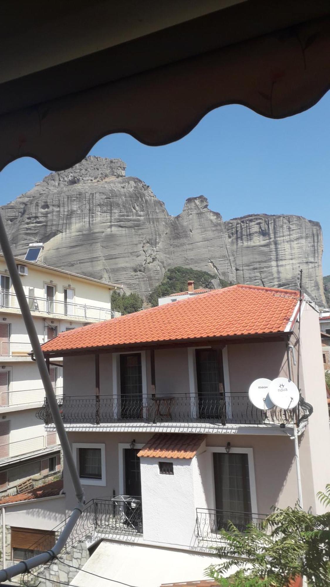 Апартаменты Giorgio House Meteora Калампака Экстерьер фото